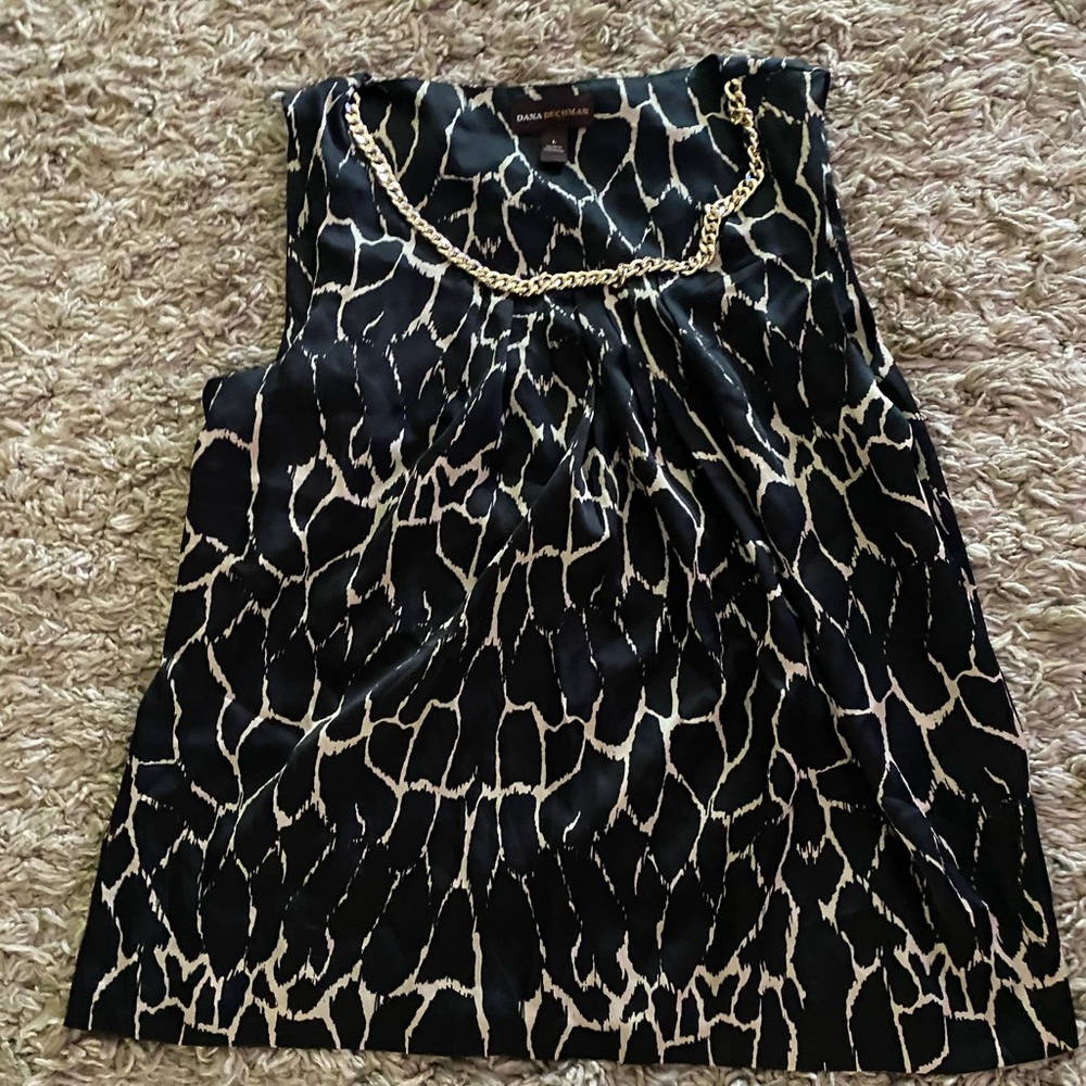 Dana Buchman nwot size L top
